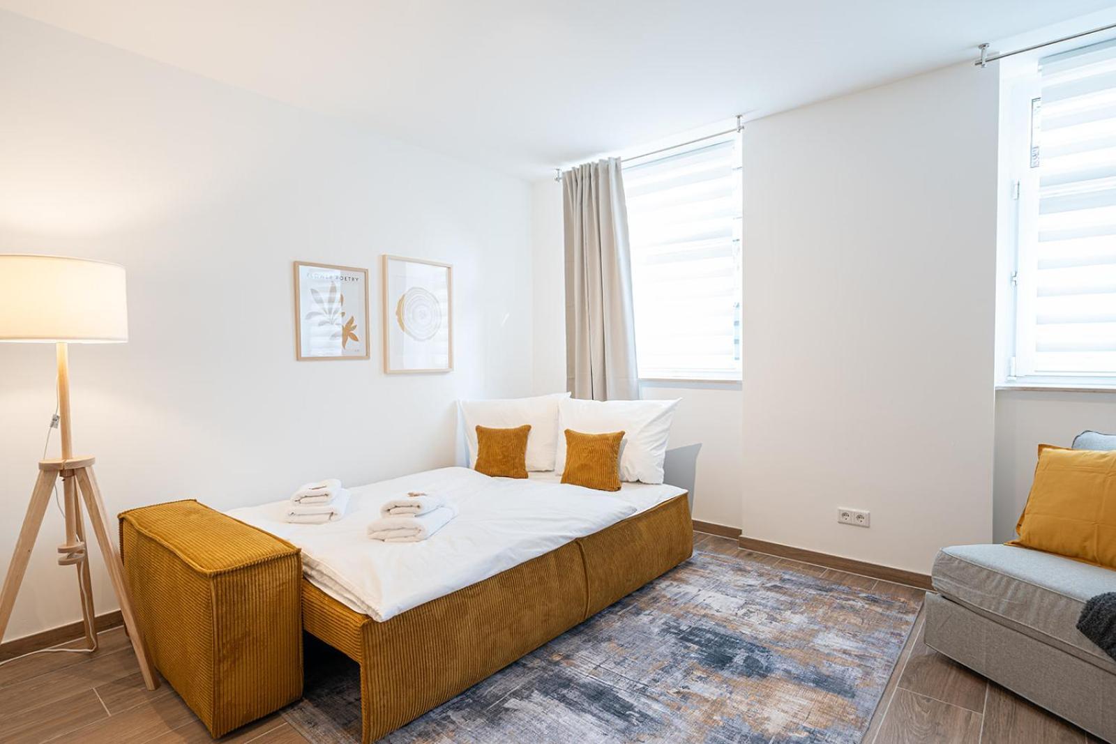 Appartement Benville - Grosser Garten - Modern -wlan *